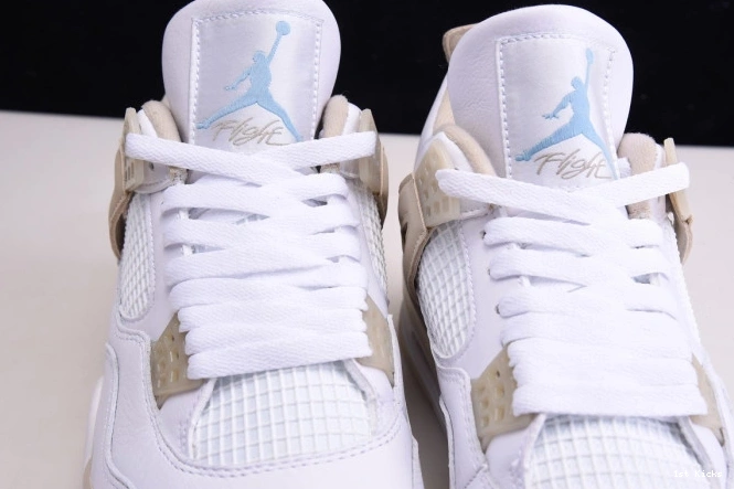1st Kicks Jordan 2017 Retro 4 Sand 487724-118 0706